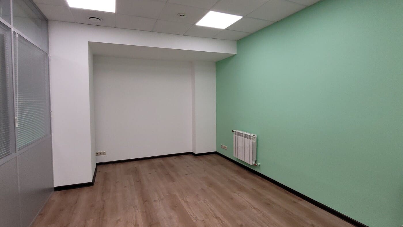 Офисное помещение 121 кв.м. в бизнес-центре Газойл Сити